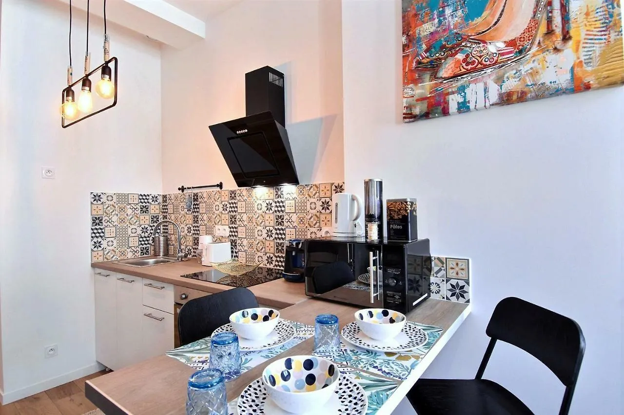 Apartment Appartement Neuf Hyper Centre _ Saint Ferreol Marseille France